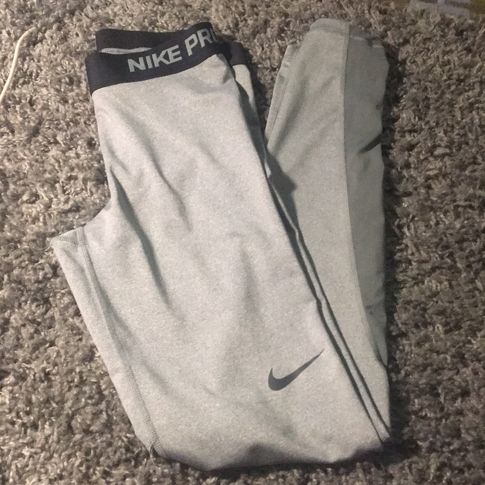 Nike Pro gray leggings